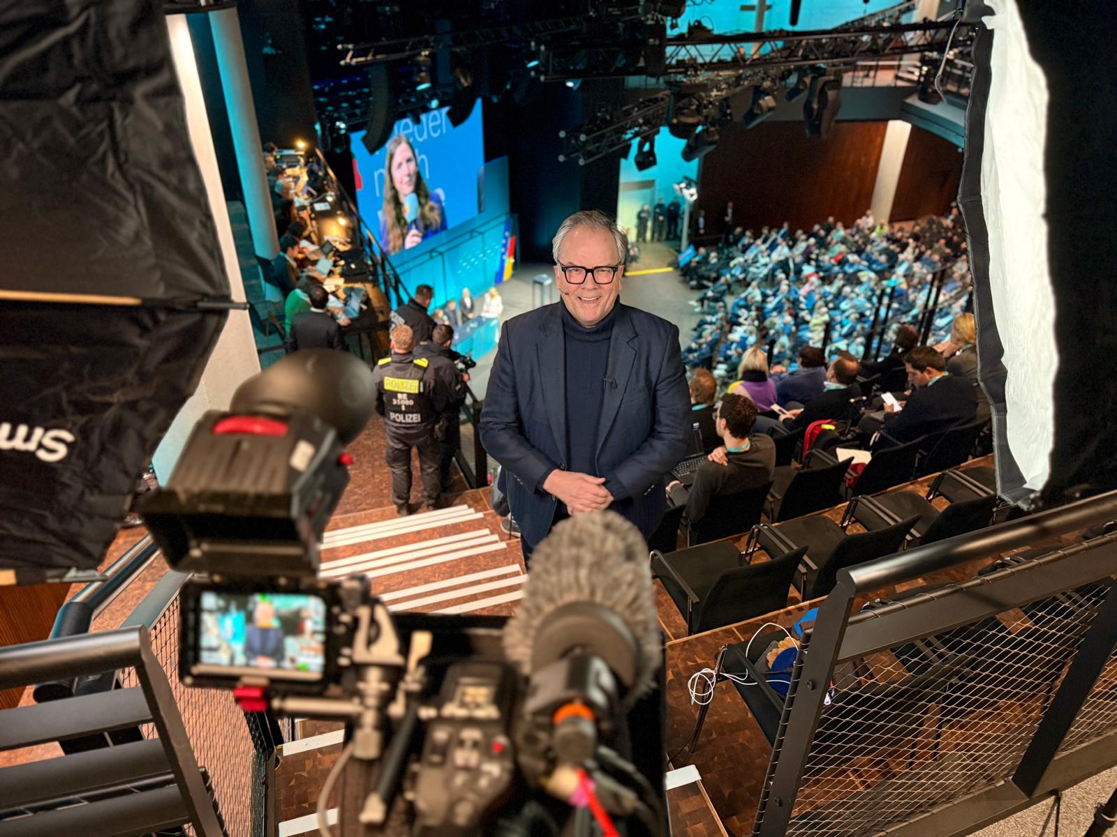 Thumbnail for Fixing/TV: Channel 4 News